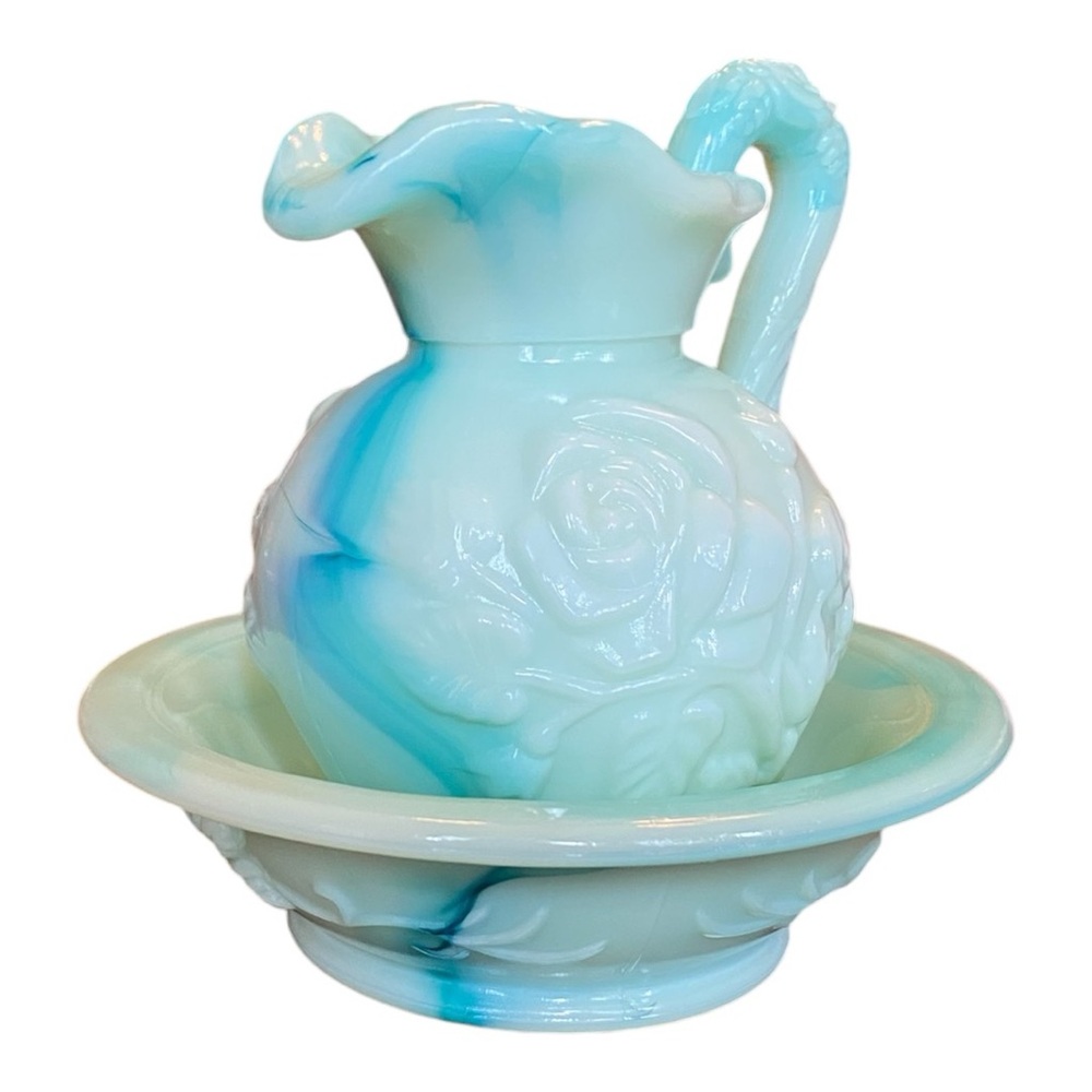 Vintage 1970 Avon Jadeite Milk Glass 2 piece bath set. Collectors item